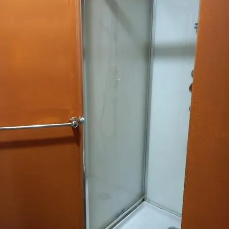 Chambre Tres Confortable Et Acclimatee Audun-le-Tiche Exterior photo